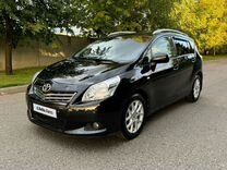 Toyota Verso 1.8 CVT, 2012, 108 000 км, с пробегом, цена 1 590 000 руб.