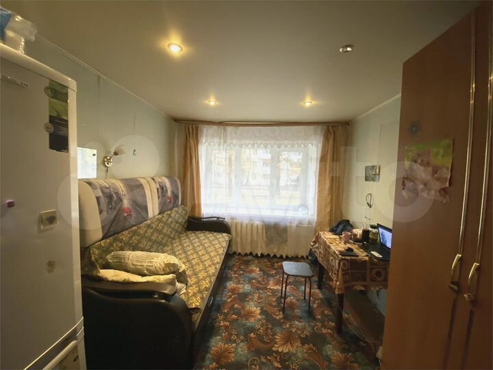 Комната 12,2 м² в 6-к., 1/5 эт.