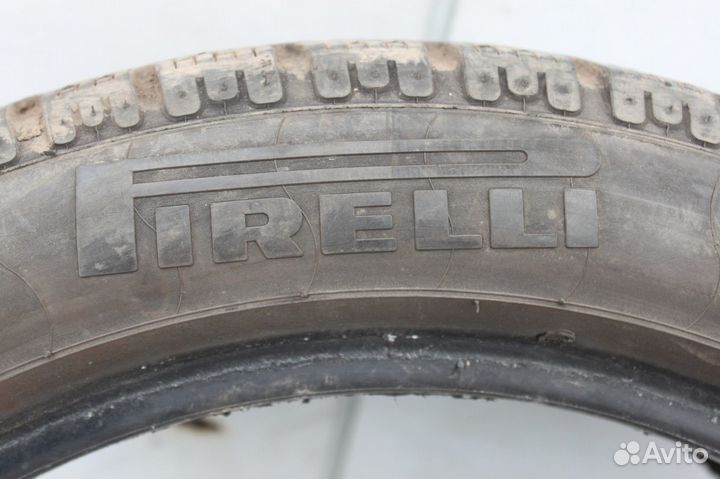 Pirelli Winter Sottozero 210 Serie II 215/50 R17
