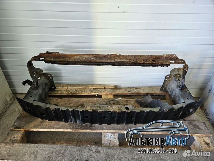 Усилитель переднего бампера Ford Focus 2 / C-Max