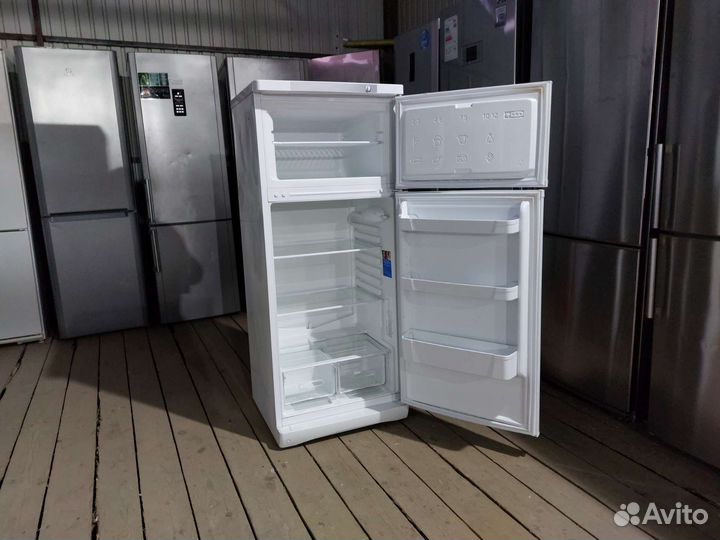 Холодильник бу Индезит st145.23 Доставка. Гарантия