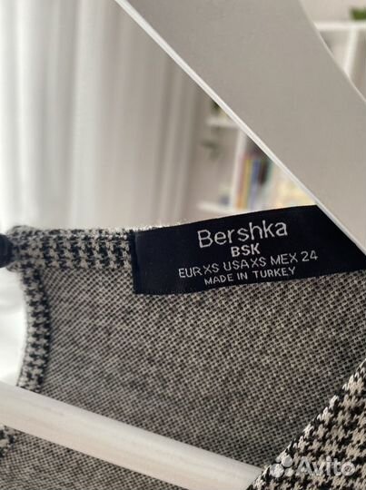 Платье с шортами комбинезон Bershka xs