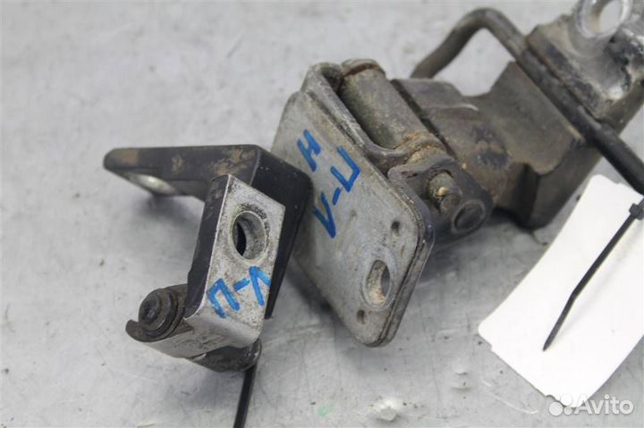 Петли двери передней левой комплект Volkswagen To