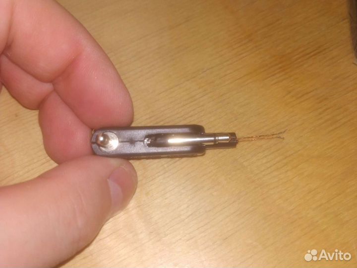 Разъём наушников