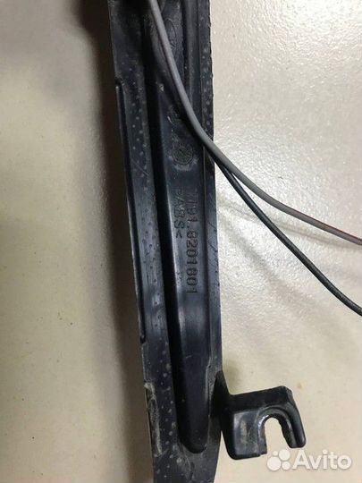 Повторитель указателя поворота на зеркало левое