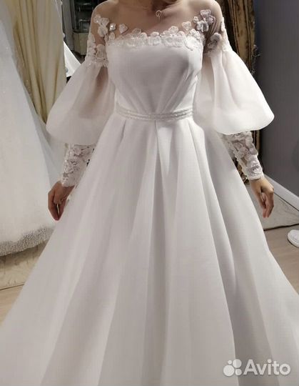 Свадебное платье