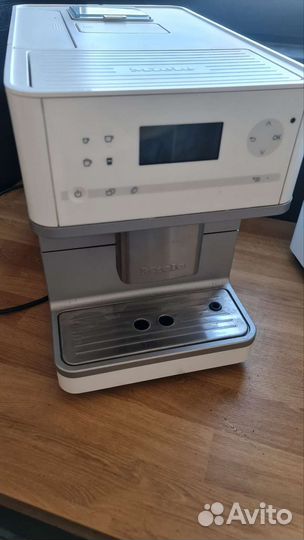 Кофемашина Miele cm6100 Nivona 825, Jura z6