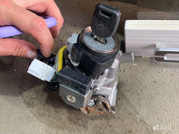 Замок зажигания лансер 10 асх аутлендер