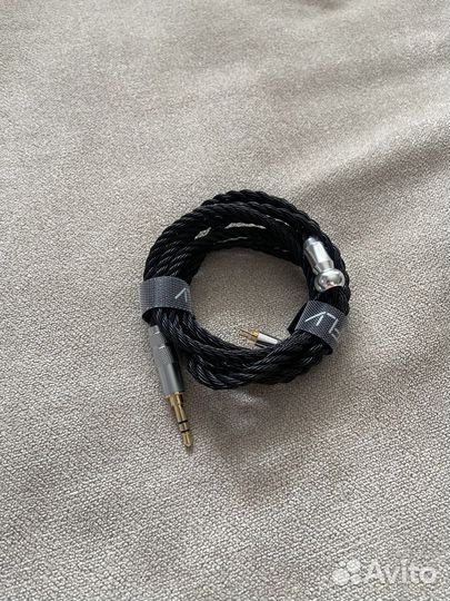 Кабель для наушников 2 pin 3.5 От тохос