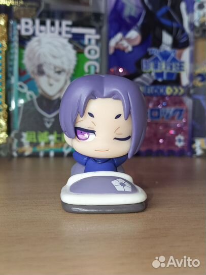 Фигурка Рео Микаге синяя тюрьма блюлок