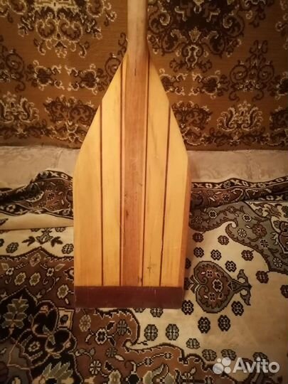Весло деревянное