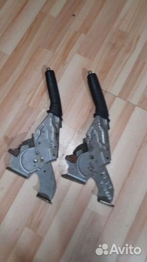 Toyota corolla 150 рычаг стояночного тормоза