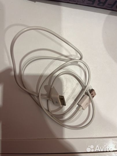 Шнур на iPhone