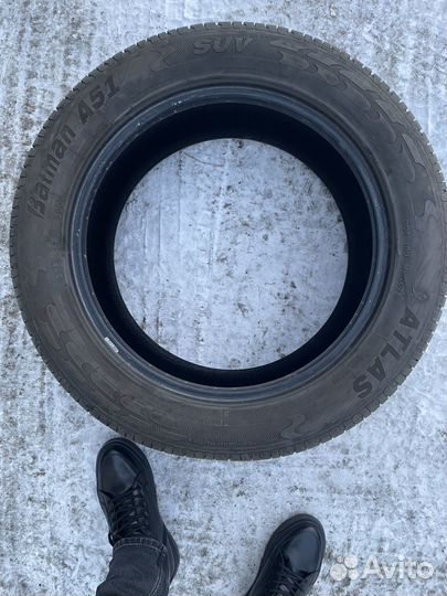 Atlas Batman A51 235/55 R18