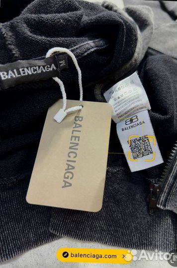 Костюм Balenciaga