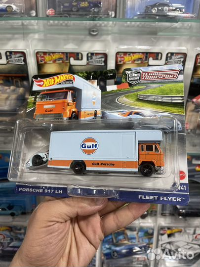 Hot Wheels Premium Team Transport одна цена на всё