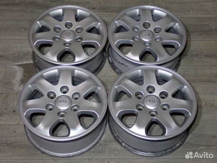 Комплект оригинальных дисков R16 Kia Carnival