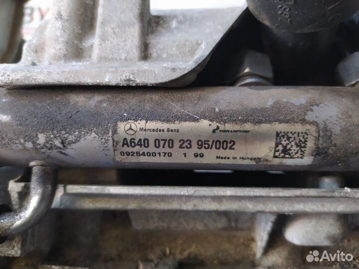 Топливная рампа Mercedes B 2009