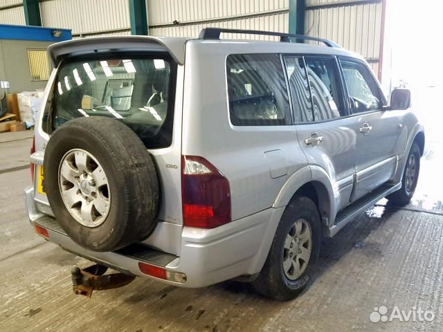 Разбор на запчасти Mitsubishi Pajero / Montero