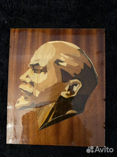 Панно маркетри В.И.Ленин