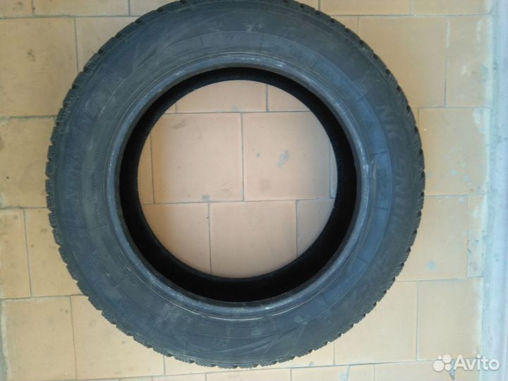 Nankang SW-7 215/60 R17