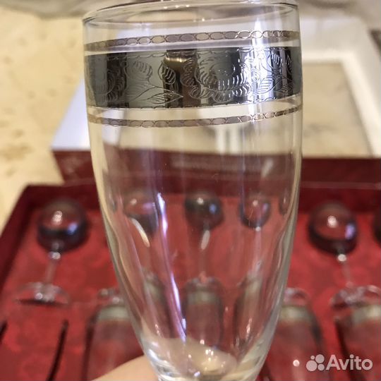 Хрустальные бокалы рюмки