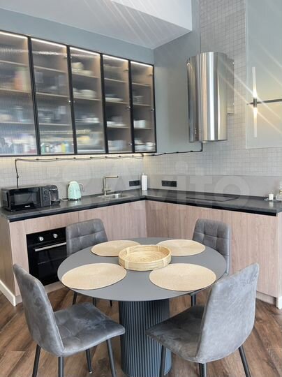 3-к. апартаменты, 76 м², 5/5 эт.