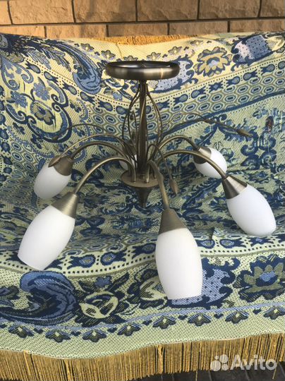 Люстра потолочная