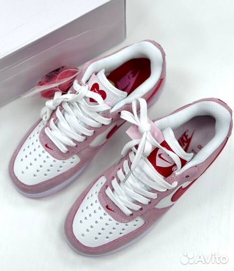 Nike Air Force 1 - Valentine’s Day