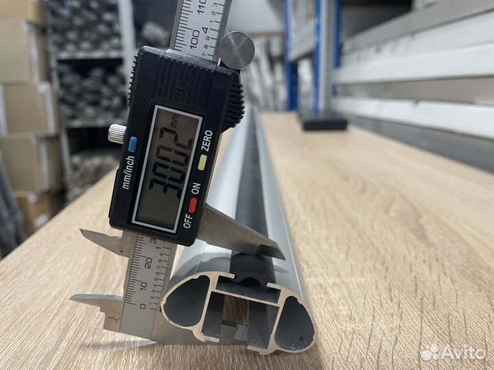 Багажник для haval H9, Favorit-130 аэро с замком