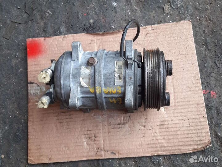 Компрессор кондиционера Мерседес Спринтер OM611