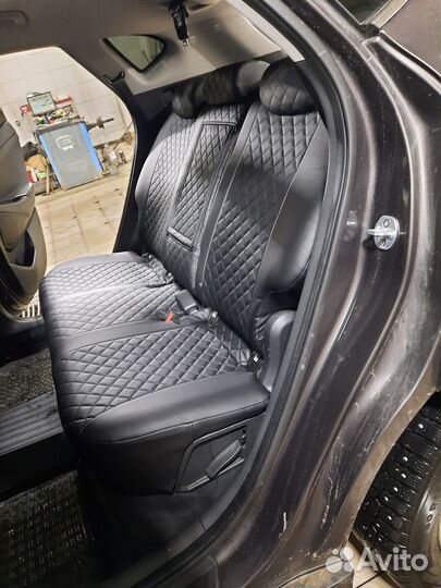 Чехлы Hyundai Tucson Экокожа ромб Автопилот