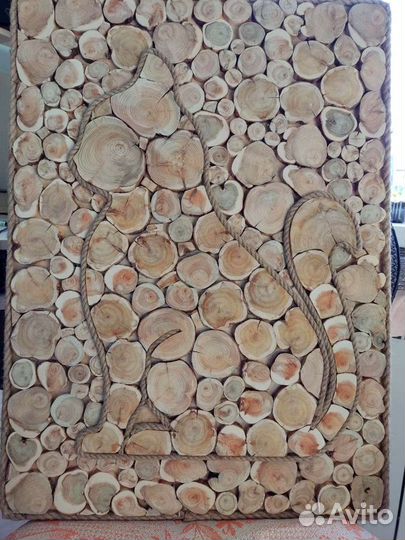 Панно из можжевельника