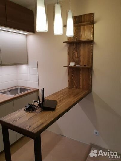 Барная стойка с полками