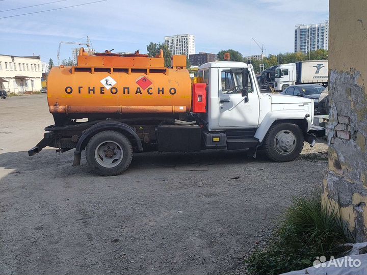 Услуга бензовоза