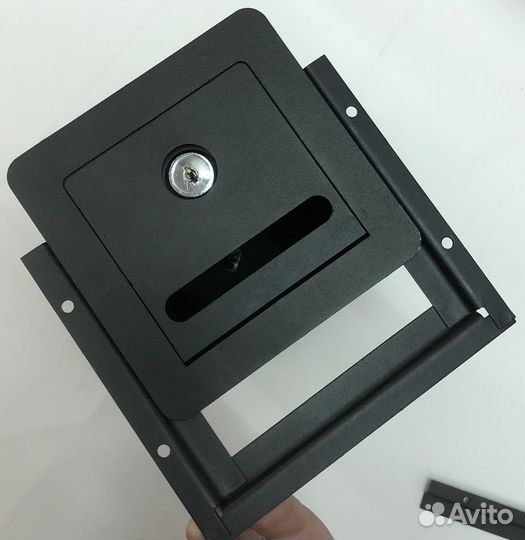 Тип-бокс. Ящик для чаявых