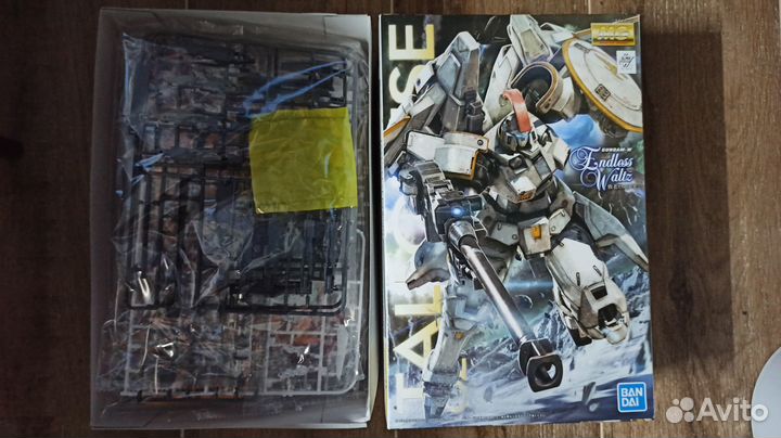 1/100 Bandai MG OZ-00MS Tallgeese I EW