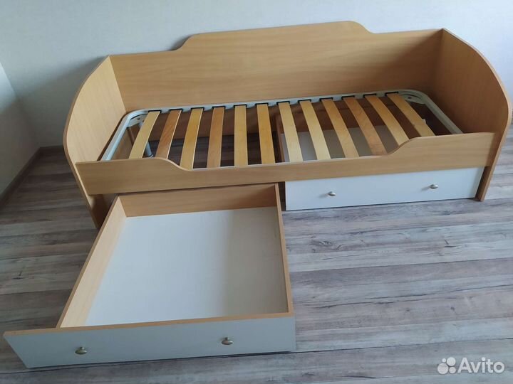 Кровать детская