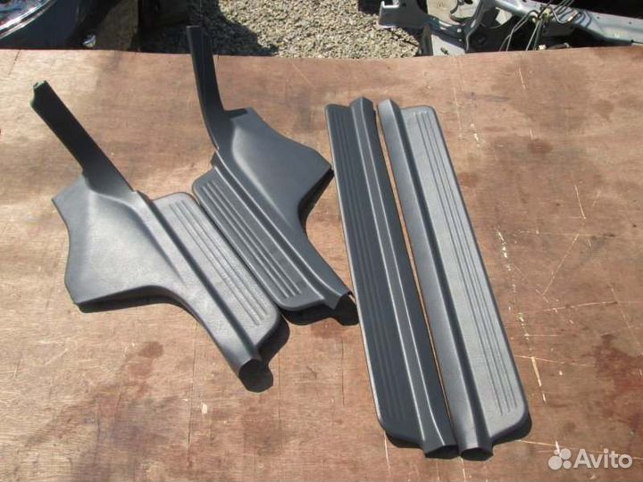 Порожек пластиковый Honda Torneo CF3 F18B 2000/9