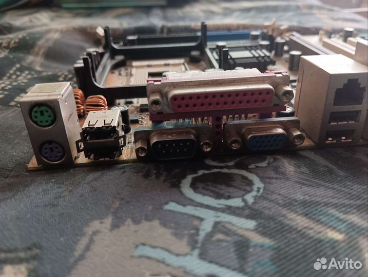 Материнская плата