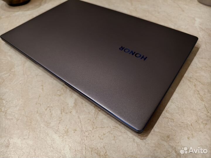 Honor magicbook 15 r5 5500u