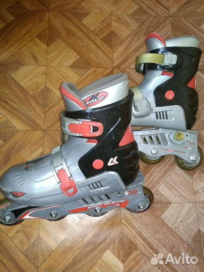 Роликовые коньки