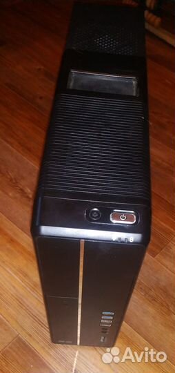Корпус Slim с блоком питания GameMax GT-300 300W
