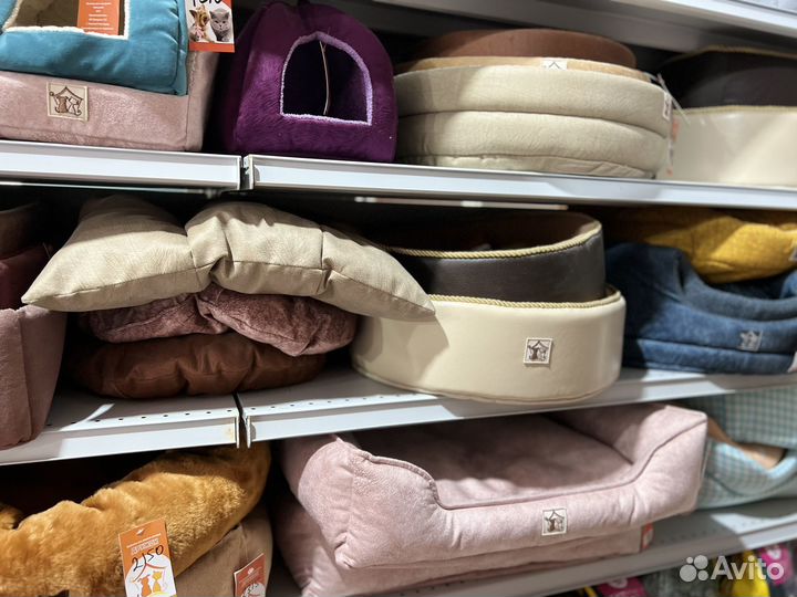 Лежаки для кошек и собак