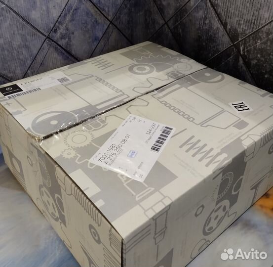 Помпа Mercedes M276 оригинал