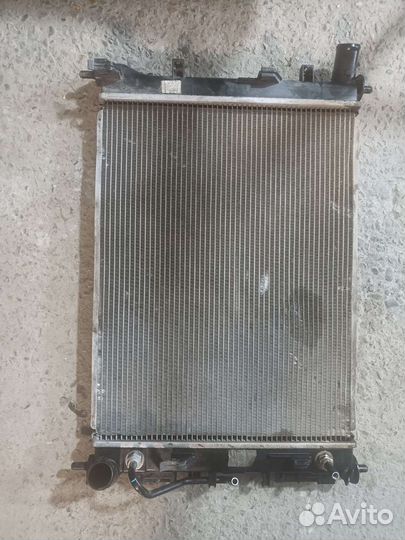Радиатор охлаждения на хендай салярис 2017