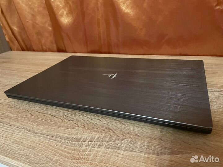 Ноутбук F+ i5-1235U 16GB RAM 512GB SSD