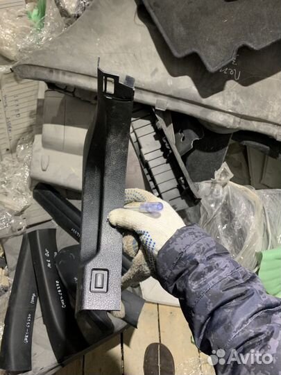 Накладка передней стойки Бмв f10 f11 левая