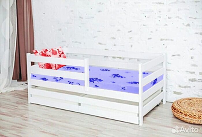 Кроватка с бортиком софа эко берёза от 2х лет