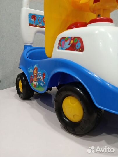 Детская машинка каталка